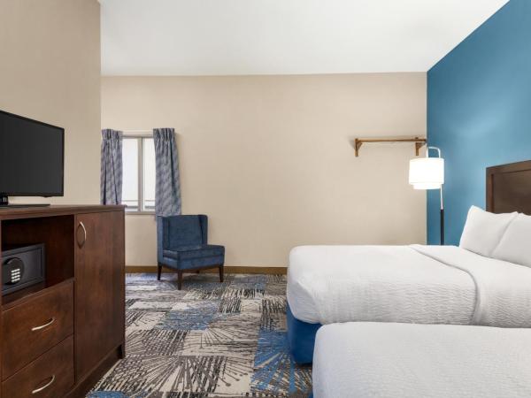 Days Inn by Wyndham Philadelphia Convention Center : photo 1 de la chambre chambre double affaires avec 2 lits doubles - non-fumeurs

