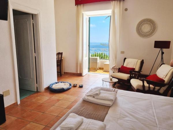 Villa Bina Sea Hotel : photo 2 de la chambre suite - vue sur mer