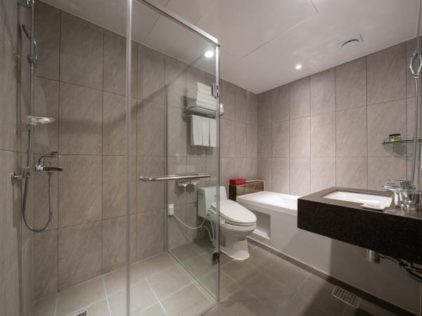 Ramada by Wyndham Seoul Dongdaemun : photo 5 de la chambre chambre quintuple