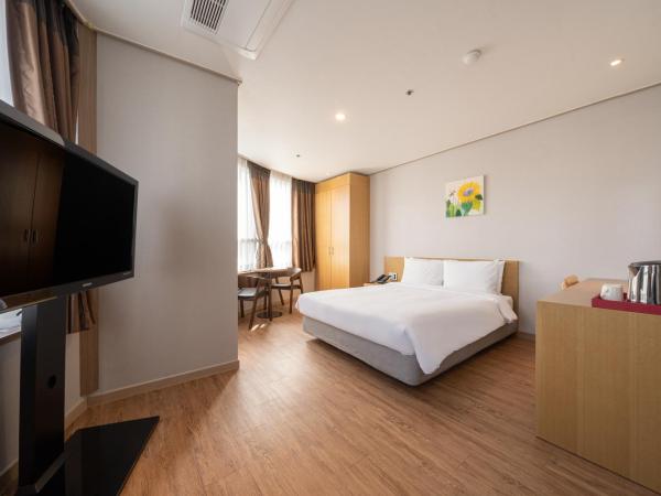 Ramada by Wyndham Seoul Dongdaemun : photo 2 de la chambre chambre lit king-size deluxe