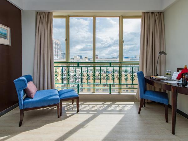 Shengyi Holiday Villa Hotel : photo 4 de la chambre chambre lits jumeaux deluxe - vue sur ville