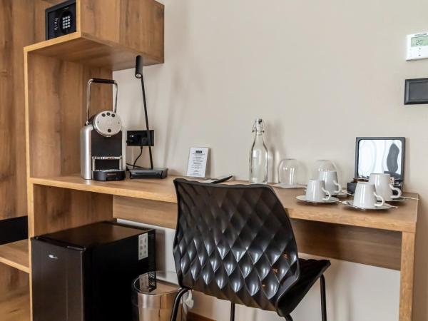 ZIEGELHÜSI Hotel, Stettlen bei Bern : photo 7 de la chambre chambre simple Économique - côté cour