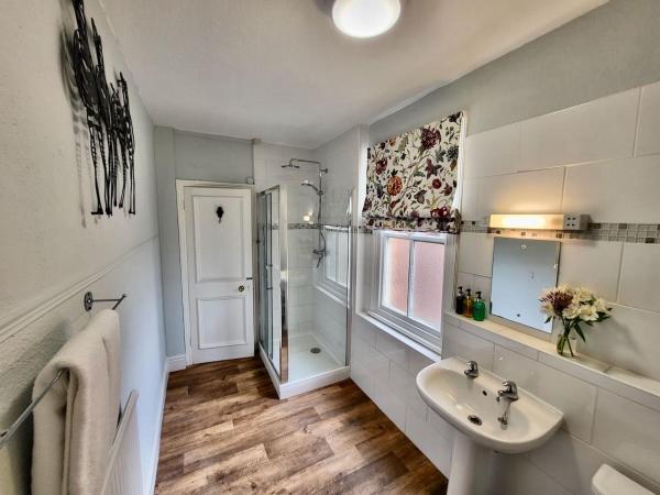 St George's Guest House : photo 4 de la chambre chambre deluxe double ou lits jumeaux