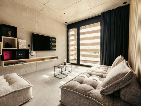 Bretterhotel : photo 5 de la chambre suite familiale