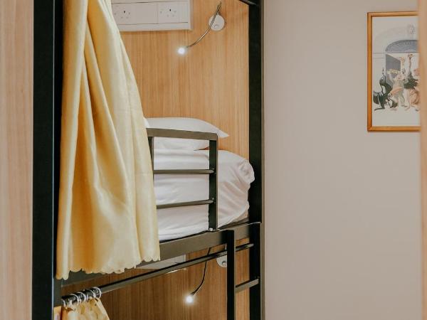 Canbe Garden Lane Backpackers : photo 2 de la chambre lit dans dortoir mixte de 8 lits avec salle de bains commune