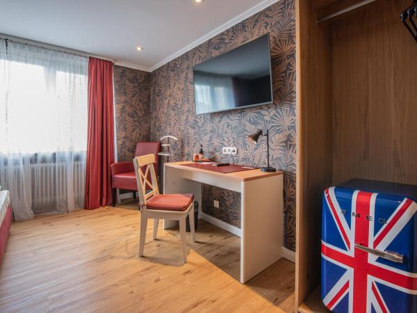 Hotel Kurfürstenhof : photo 1 de la chambre chambre double