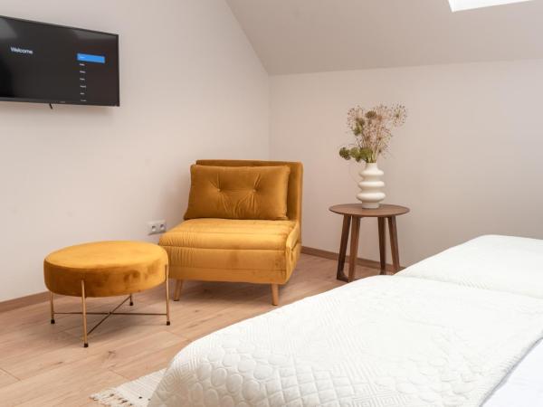 Monciak55 Sopot Apartments : photo 9 de la chambre chambre triple standard