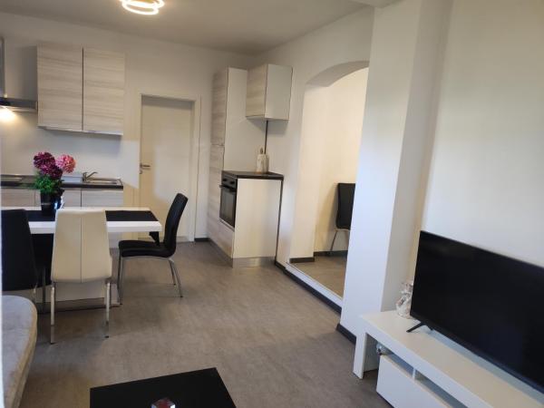 Viktor rooms and apartments : photo 5 de la chambre studio triple standard