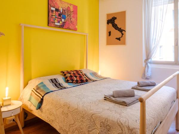 ARPA CENTRAL STATION : photo 2 de la chambre chambre double avec salle de bains commune