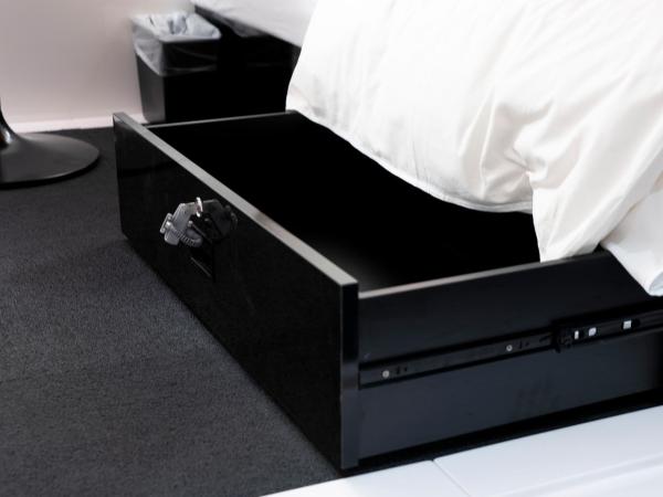 First Cabin Ichigaya : photo 3 de la chambre cabine première classe - réservée aux hommes