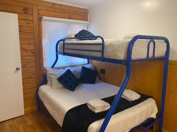 Lakefront Lodge Taupo : photo 4 de la chambre chambre triple