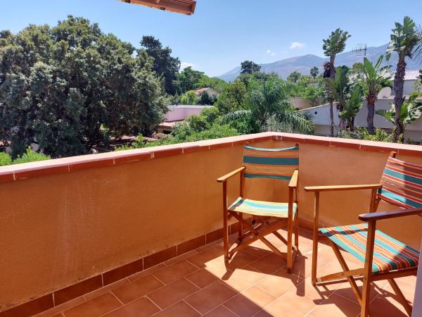 I love Mondello 10 min dal mare a piedi : photo 9 de la chambre chambre double avec salle de bains privative