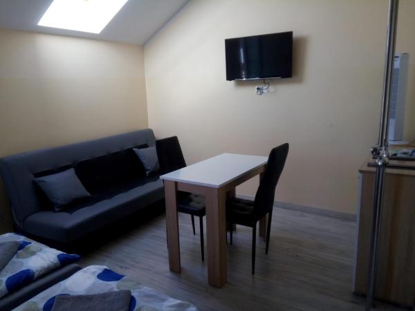 W . LEGIONÓW : photo 1 de la chambre chambre triple confort avec douche