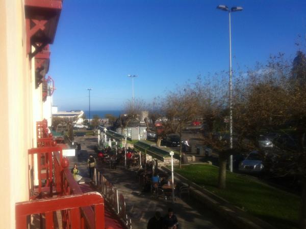 Hosteria Santander : photo 8 de la chambre chambre double ou lits jumeaux - vue partielle sur mer