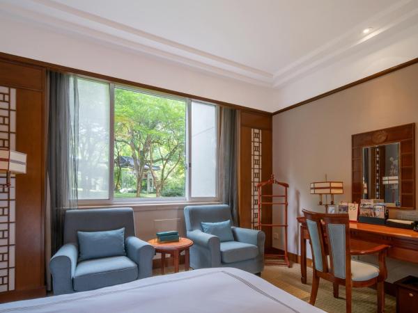West Lake State Guest House : photo 2 de la chambre chambre lits jumeaux - vue sur cour