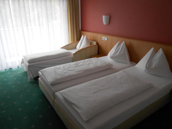 Hotel Bokan Exclusiv : photo 3 de la chambre chambre triple