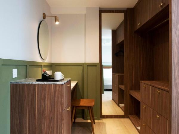 Monocolo Boutique Hotel : photo 4 de la chambre chambre familiale avec salle de bains