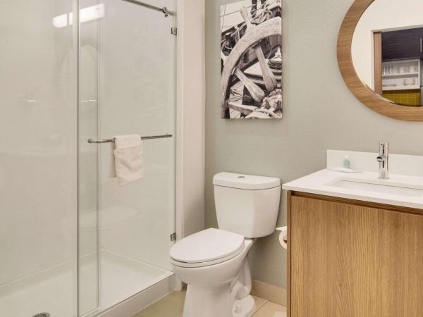 MainStay Suites Dallas Northwest - Irving : photo 10 de la chambre chambre lit king-size