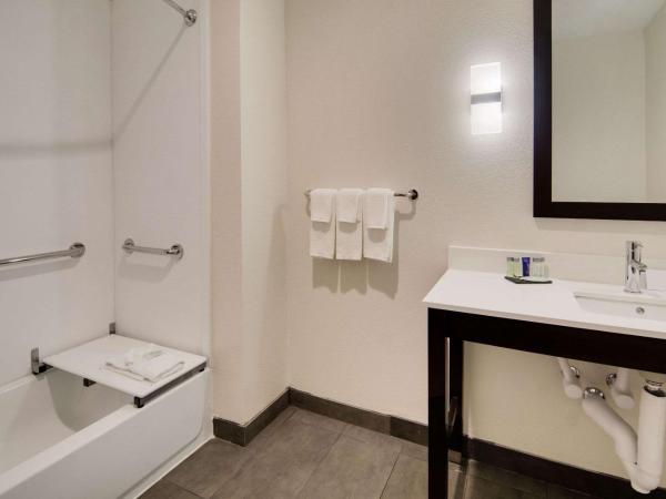 MainStay Suites Dallas Northwest - Irving : photo 10 de la chambre chambre avec 2 lits queen-size - accessible aux personnes à mobilité réduite