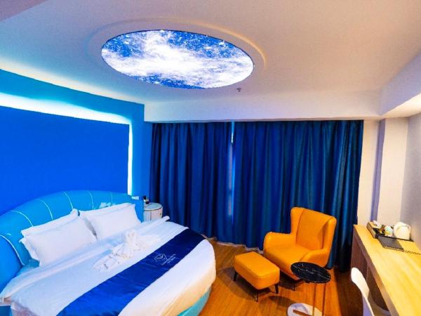 Sapphire hotel Silom Bangkok : photo 6 de la chambre chambre lit king-size supérieure