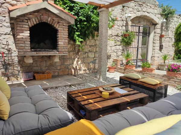 Guest House Klaudija : photo 6 de la chambre studio avec balcon - annexe