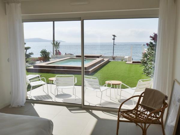 Belle Vue Hôtel : photo 5 de la chambre quadruple room with private pool - sea view