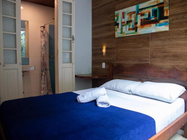 Mango Tree Ipanema : photo 1 de la chambre chambre double avec salle de bains privative