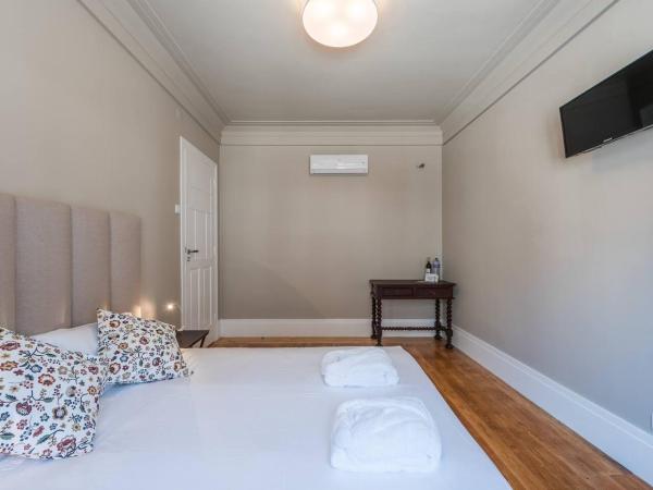 Serenata Boutique Rooms : photo 4 de la chambre chambre double avec salle de bains privative extérieure