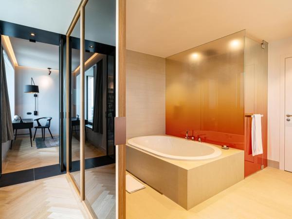 Andaz Munich Schwabinger Tor - a concept by Hyatt : photo 5 de la chambre suite avec vue