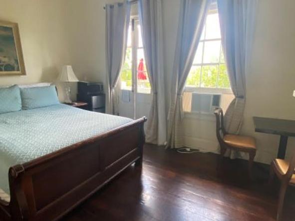 Balcony Guest House : photo 1 de la chambre chambre standard lit queen-size