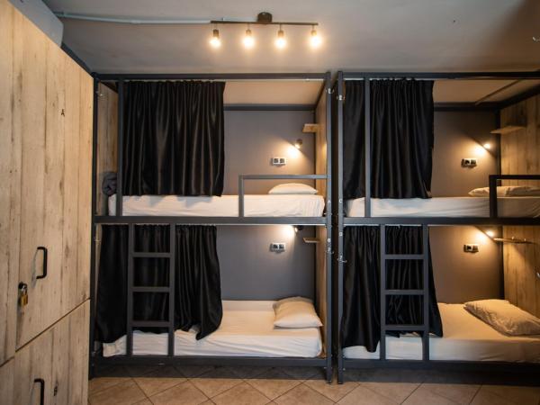 Bedway Athens Hostel : photo 3 de la chambre lit dans dortoir mixte de 6 lits