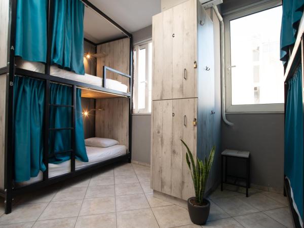 Bedway Athens Hostel : photo 6 de la chambre lit simple dans dortoir pour femmes
