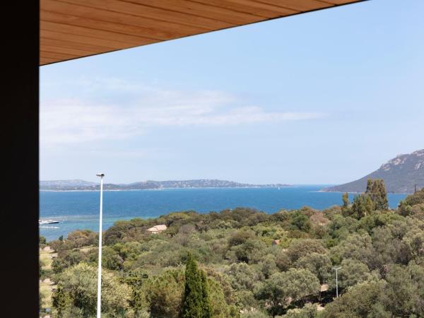 Hotel Alcyon : photo 3 de la chambre chambre deluxe - vue partielle sur mer (1er Étage)