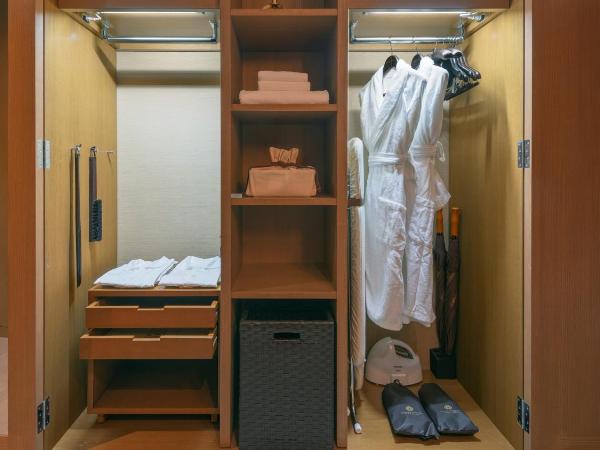 ORIENTAL HOTEL : photo 3 de la chambre oriental king room - city side