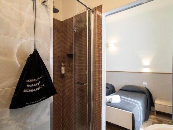 Villino Milano : photo 4 de la chambre chambre lits jumeaux