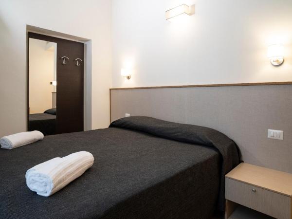 Villino Milano : photo 2 de la chambre chambre double ou lits jumeaux - accessible aux personnes à mobilité réduite