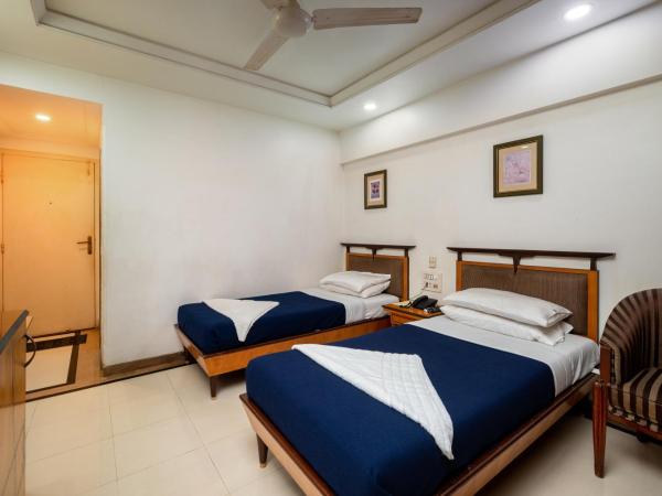Hotel Balwas International : photo 4 de la chambre chambre double deluxe