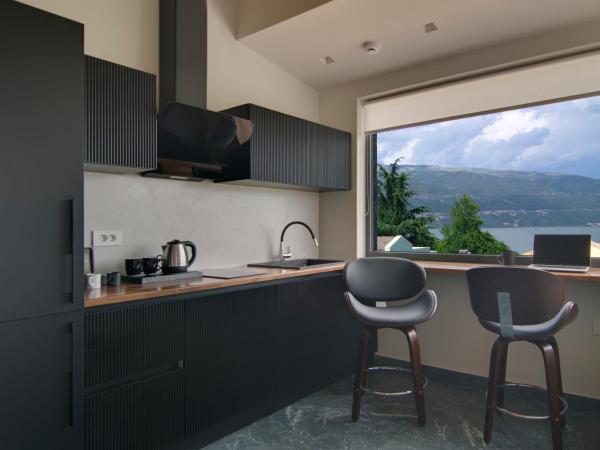 Selin Luxury Residences : photo 5 de la chambre penthouse apartment with outdoor hot tub