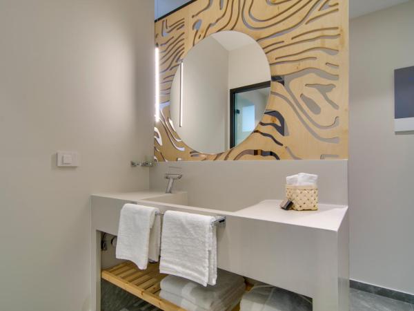 Selin Luxury Residences : photo 6 de la chambre appartement - vue sur lac