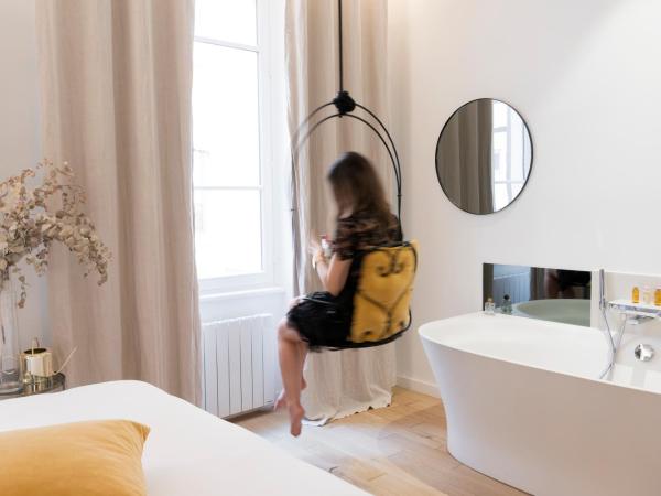 MiHotel Charité : photo 2 de la chambre suite junior « entre soi »