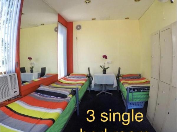 lilihostel : photo 1 de la chambre lit simple dans dortoir pour femmes