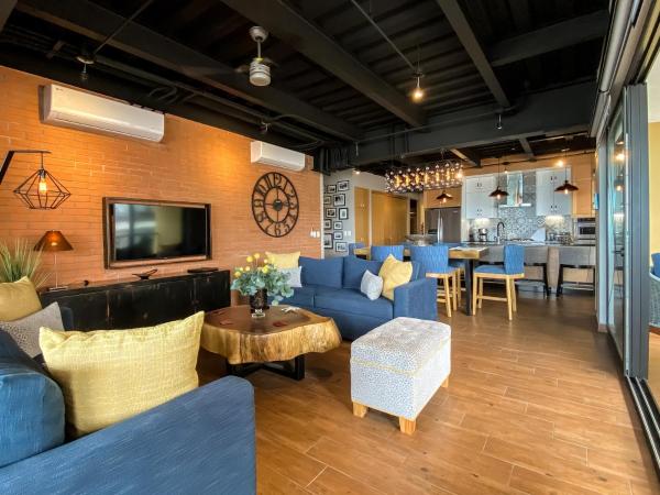 Pinnacle Resorts 179 - Adults Only : photo 1 de la chambre penthouse