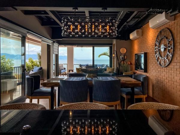 Pinnacle Resorts 179 - Adults Only : photo 3 de la chambre penthouse