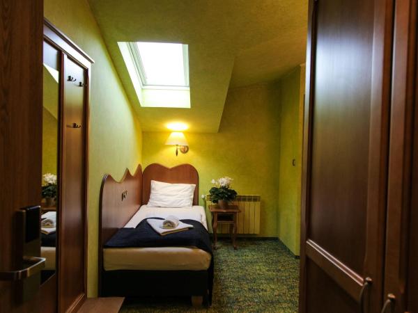 Hotel Księcia Józefa : photo 1 de la chambre chambre simple