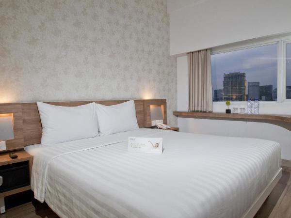 Whiz Hotel Cikini Jakarta : photo 2 de la chambre chambre double ou lits jumeaux standard