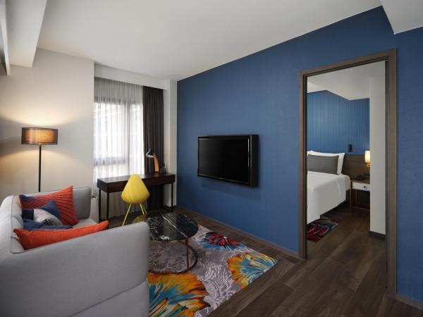 Sindhorn Midtown Hotel Bangkok, Vignette Collection, an IHG Hotel : photo 1 de la chambre suite 1 chambre