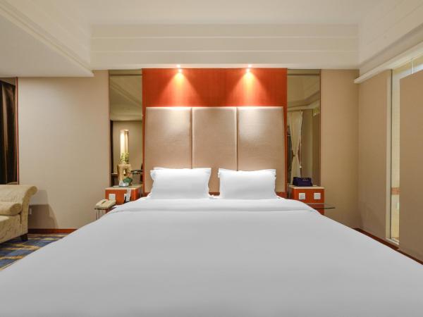 Bayshore Hotel Dalian : photo 2 de la chambre chambre double deluxe - vue sur jardin