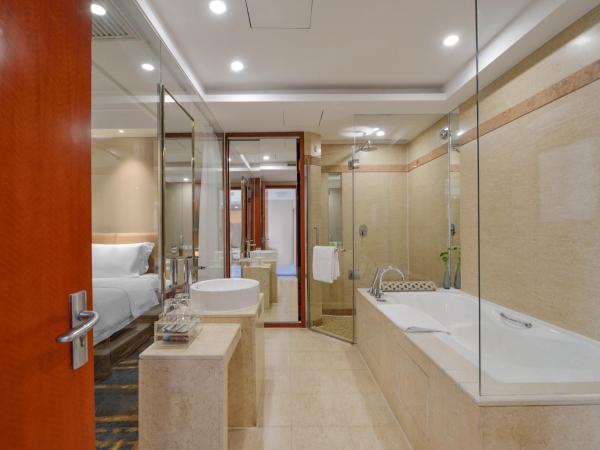 Bayshore Hotel Dalian : photo 4 de la chambre suite - vue sur mer