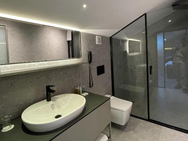 Nevv Bosphorus Hotel & Suites : photo 6 de la chambre chambre standard lit queen-size