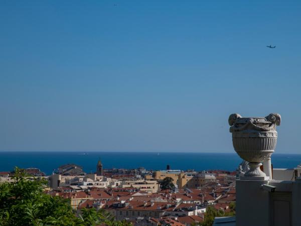 Hôtel Petit Palais : photo 10 de la chambre chambre double classique - vue sur mer